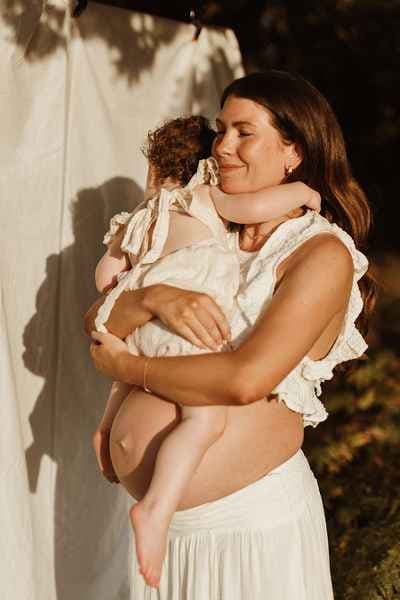 Apple Grove Studio - Newborn, maternity and family photography