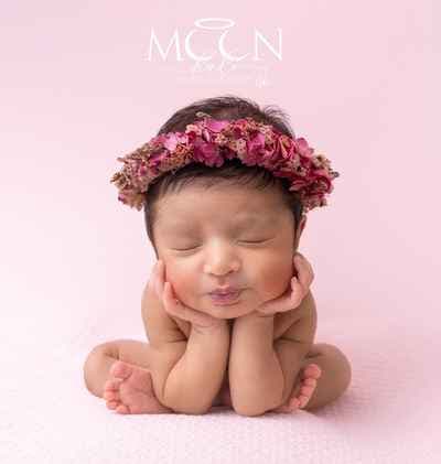 Moon Halo Photography Studio