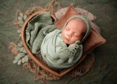 Monika Sani Photography Newborn and Wedding Photographer